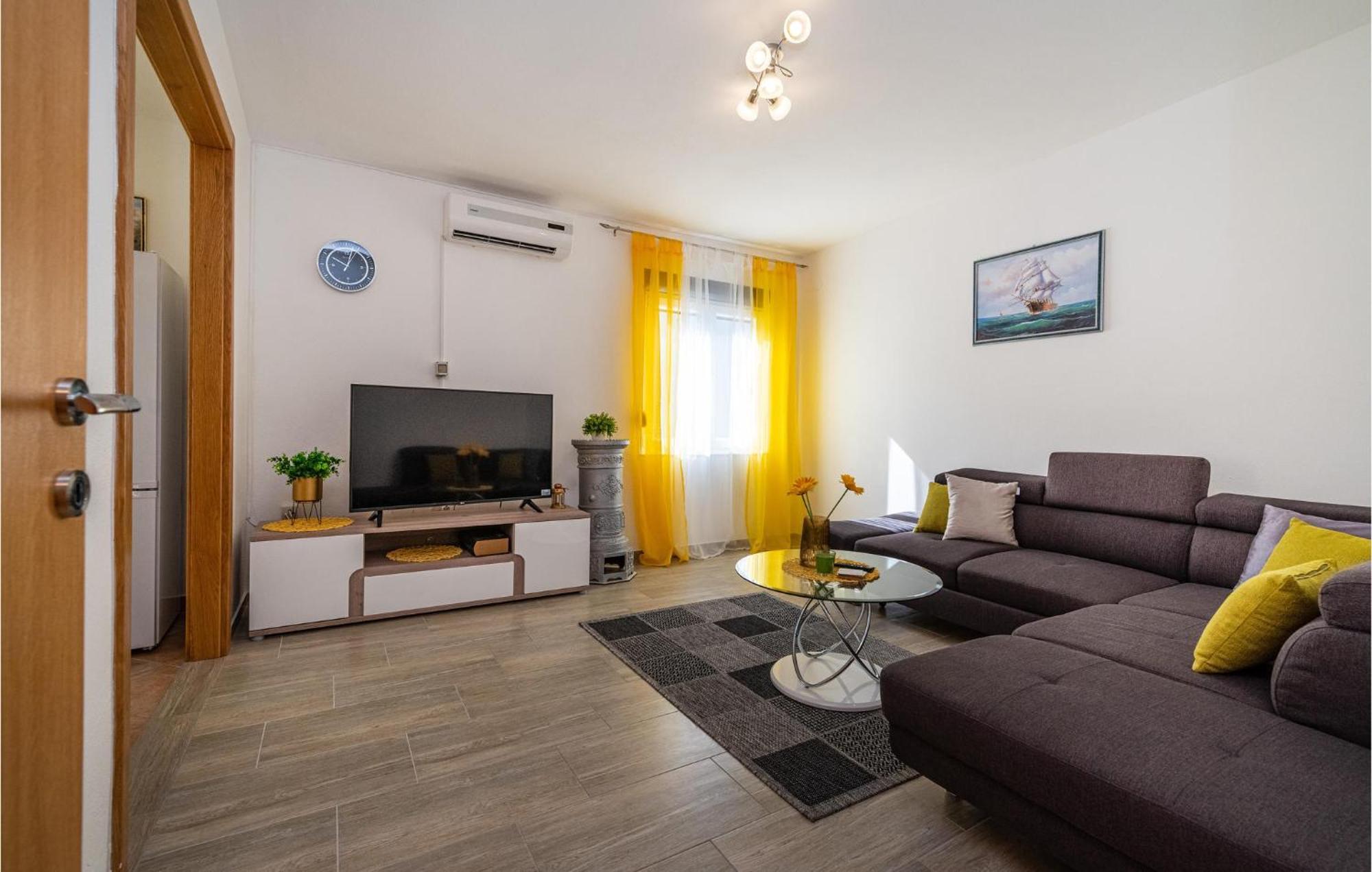 Beautiful Home In Rovanjska With Wifi Exterior foto
